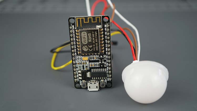 ESP8266 with BH1750 Ambient Light Sensor