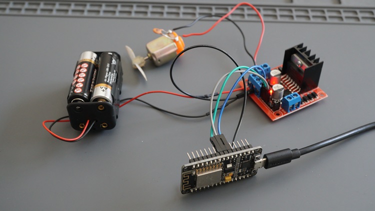 Control DC Motor with the ESP8266 and L298N motor driver