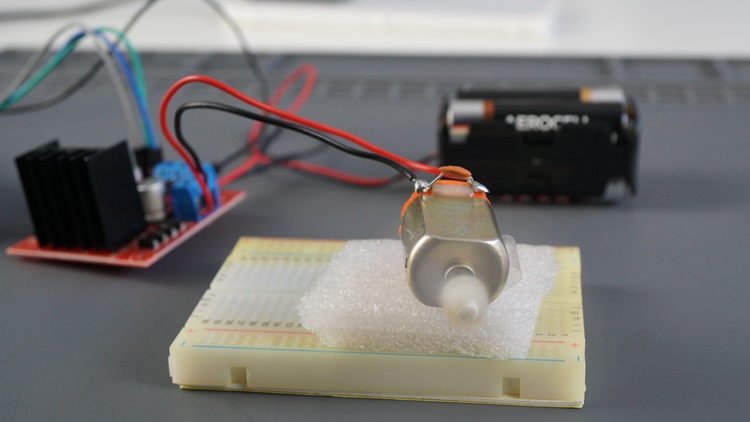 ESP8266 NodeMCU Control DC Motor via Web Server