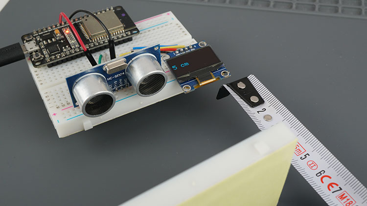 ESP32 Board HC-SR04 Ultrasonic Sensor Module Arduino OLED Demonstration