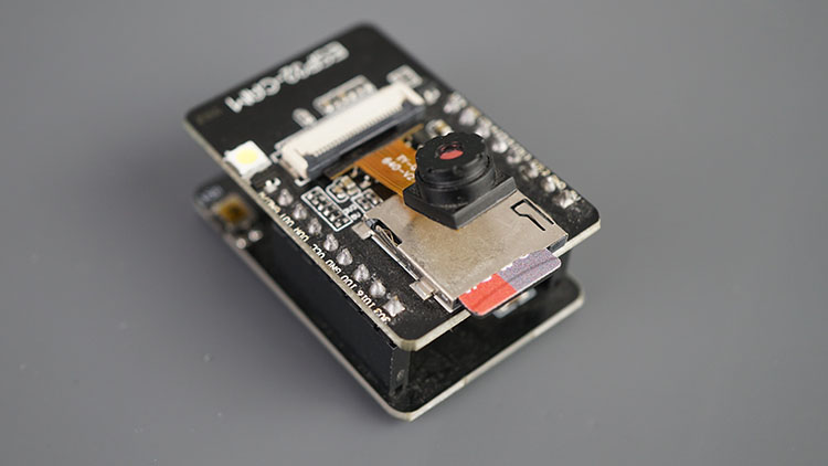 ESP32-CAM connect Micro SD Card in slot
