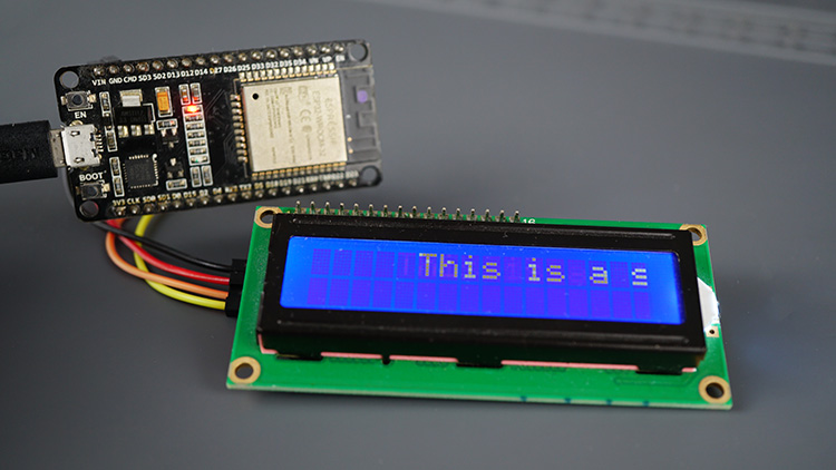 ESP32 with LCD Scrolling Text MicroPython