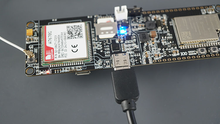 ESP32 LILYGO TTGO T-A7670G Board connected USB Type C cable