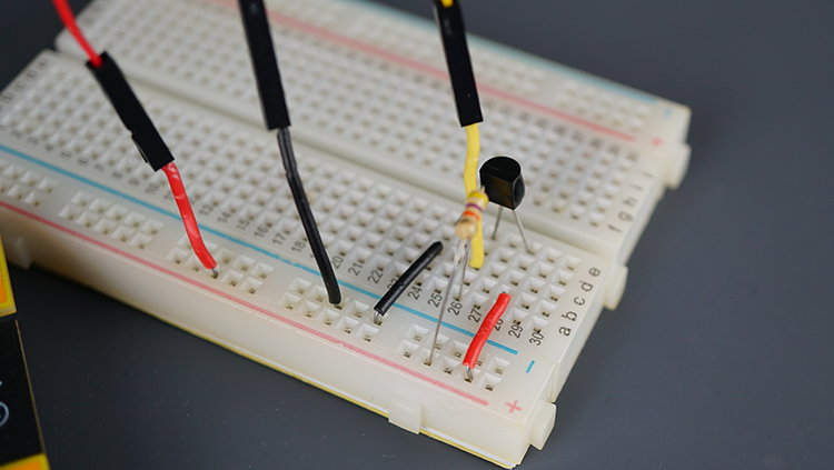 ESP32 TFT Cheap Yellow Display LVGL DS18B20 Circuit Wiring