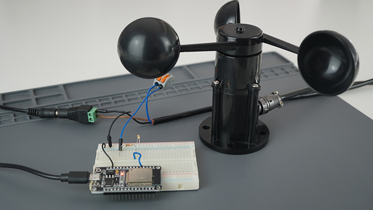 ESP32 with Anemometer Circuit