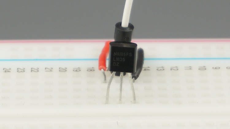 LM35 LM335 and LM34 Analog Temperature Sensor