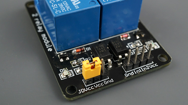2-channel relay module control pins